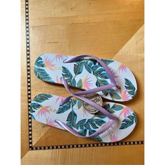 NWT! Rockin Tropical Leaf Print Flip Flops Size 8 - Picture 1 of 6